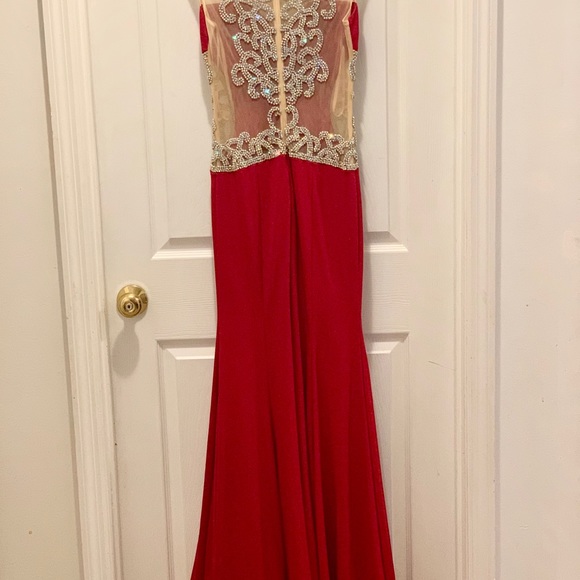 Holiday red dress - Picture 3 of 3